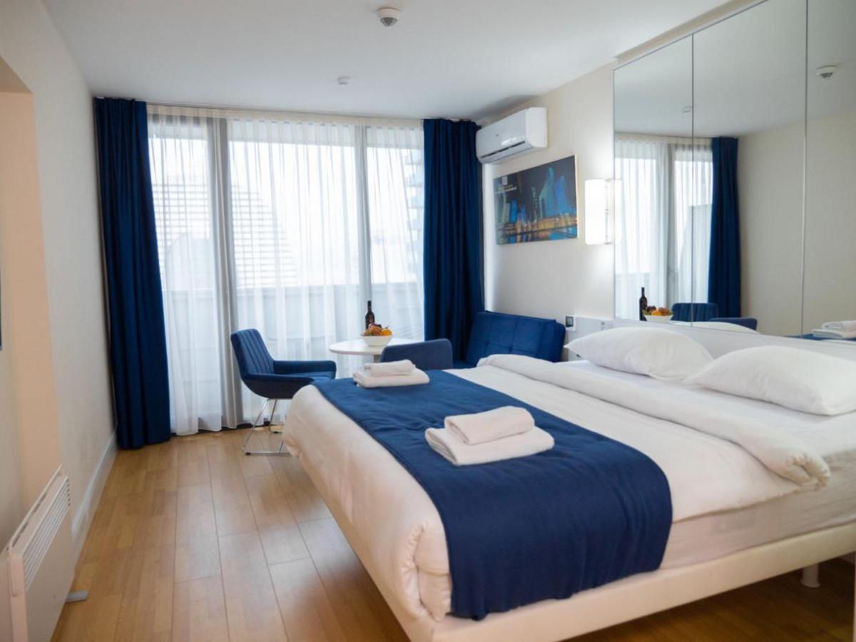 Апартаменты Royal Sea Breeze Батуми Экстерьер фото